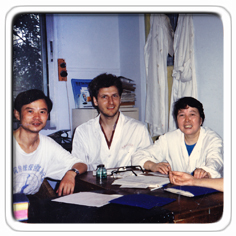 Rolf Schmidt TCM University Chengdu 1995 Pulsdiagnose im acupuncture department